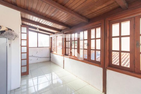 Varanda do Quarto 2 de casa de condomínio para alugar com 3 quartos, 190m² em Serraria, Porto Alegre