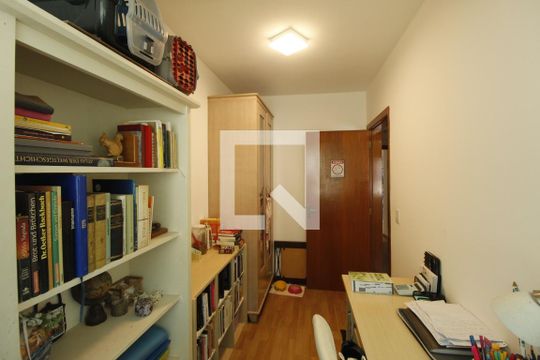 Quarto 1 de apartamento à venda com 3 quartos, 104m² em São Geraldo, Porto Alegre