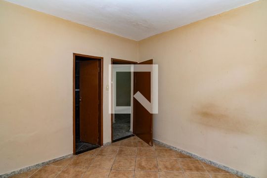 Suíte de casa à venda com 3 quartos, 300m² em Nova Suíça, Belo Horizonte