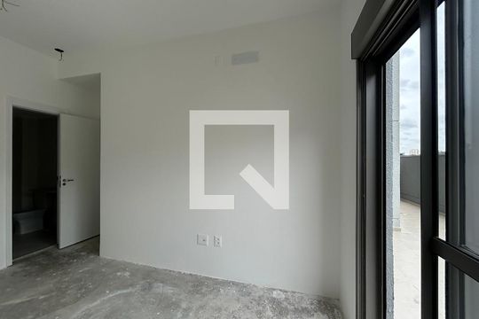 Suíte de apartamento à venda com 2 quartos, 94m² em City América, São Paulo