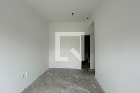 Suíte  de apartamento à venda com 2 quartos, 94m² em City América, São Paulo