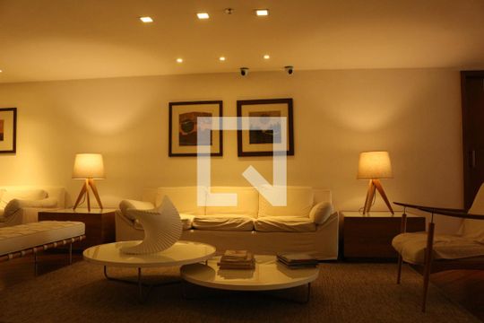 Área comum de apartamento à venda com 3 quartos, 236m² em Ipanema, Rio de Janeiro