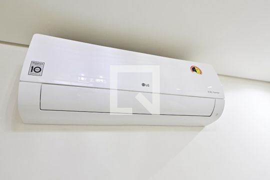 Sala de apartamento para alugar com 1 quarto, 52m² em Jardim Goiás, Goiânia