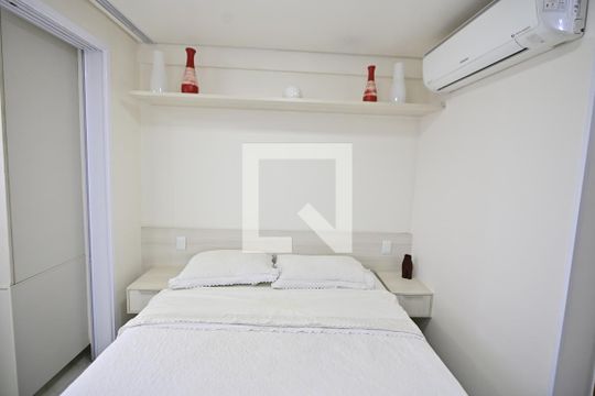 Suíte de apartamento para alugar com 1 quarto, 52m² em Jardim Goiás, Goiânia