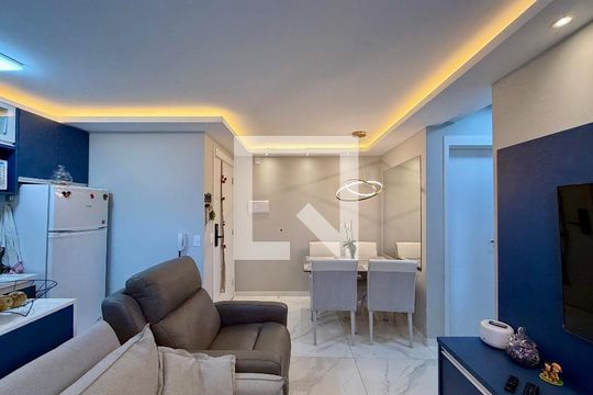 Sala  de apartamento à venda com 2 quartos, 45m² em Jardim São Luís, São Paulo