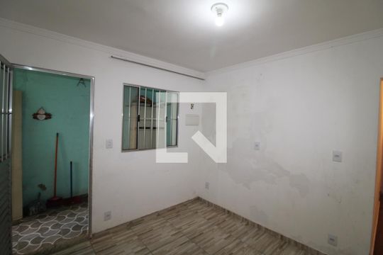 Sala de casa à venda com 5 quartos, 180m² em Lauzane Paulista, São Paulo