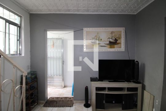 Casa 2 - Sala de casa à venda com 5 quartos, 180m² em Lauzane Paulista, São Paulo