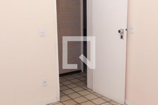 Quarto 1 de apartamento para alugar com 3 quartos, 133m² em Brotas, Salvador