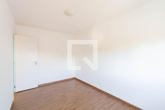 Quarto 1 de apartamento para alugar com 2 quartos, 60m² em Fátima, Canoas