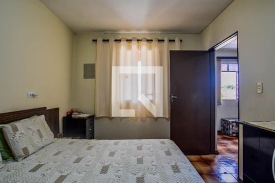 Quarto 1 de casa à venda com 4 quartos, 140m² em Parque Novo Oratório, Santo André