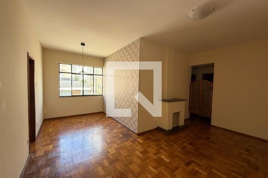 Apartamento à venda com 3 quartos, 90m² em Santo Antônio, Belo Horizonte