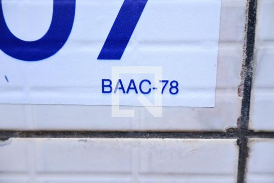 placa de apartamento para alugar com 2 quartos, 120m² em São Cristóvão, Salvador