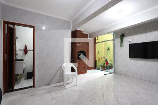 Sala de casa à venda com 3 quartos, 224m² em Conjunto Promorar Sapopemba, São Paulo