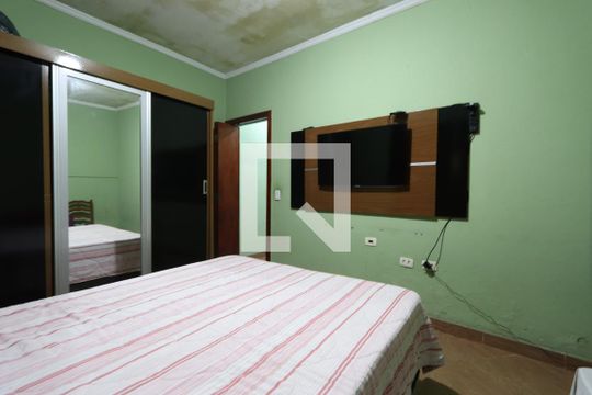 Suíte de casa à venda com 3 quartos, 224m² em Conjunto Promorar Sapopemba, São Paulo