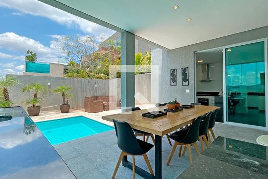 Casa de Condomínio à venda com 4 quartos, 359m² em Quintas do Sol, Nova Lima