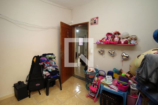 Quarto 1 de casa à venda com 2 quartos, 82m² em Irajá, Rio de Janeiro