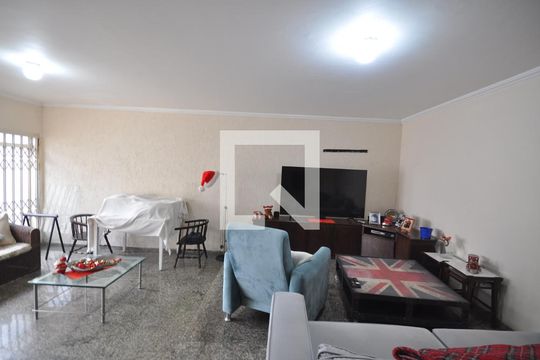 Sala de casa à venda com 3 quartos, 357m² em Vila Guilherme, São Paulo