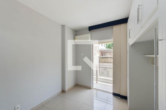 Suíte de apartamento para alugar com 2 quartos, 98m² em Tijuca, Rio de Janeiro
