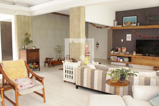 Apartamento à venda com 3 quartos, 205m² em Higienópolis, São Paulo
