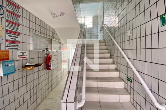Área comum de kitnet/studio para alugar com 1 quarto, 32m² em Boqueirão, Praia Grande