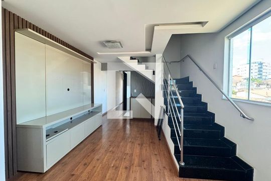 Apartamento à venda com 3 quartos, 180m² em Inconfidentes, Contagem