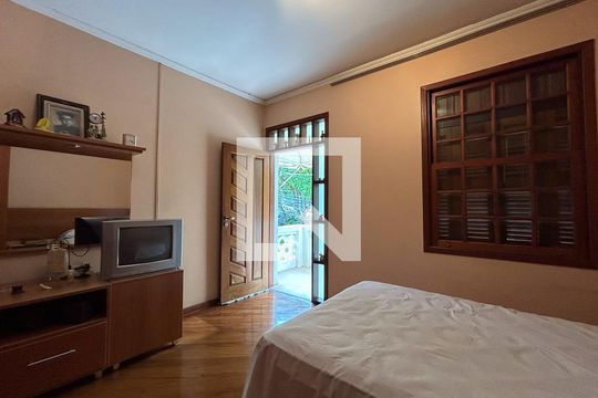 Quarto 1 de casa para alugar com 4 quartos, 430m² em Centro, Sorocaba