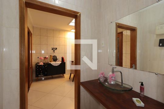 Lavabo de casa à venda com 2 quartos, 270m² em Jardim Itapoan, Santo André