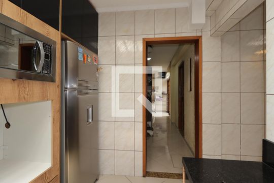 Cozinha de casa para alugar com 2 quartos, 270m² em Jardim Itapoan, Santo André
