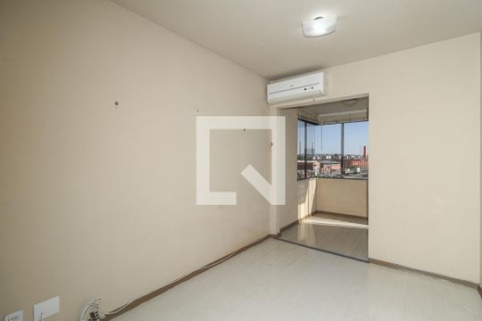 Sala de apartamento à venda com 1 quarto, 48m² em Farrapos, Porto Alegre