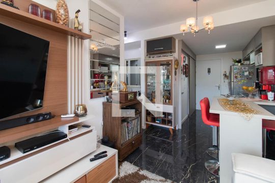 Sala de apartamento à venda com 1 quarto, 44m² em Azenha, Porto Alegre