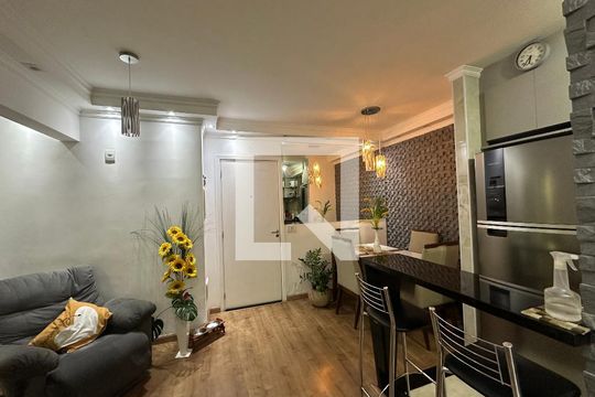 Sala de apartamento à venda com 2 quartos, 57m² em Bethaville I, Barueri