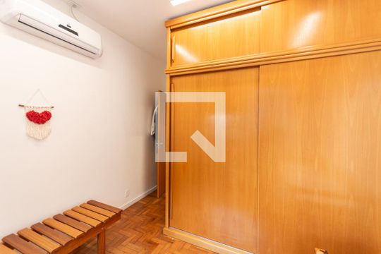 Suíte de apartamento à venda com 3 quartos, 100m² em Tijuca, Rio de Janeiro