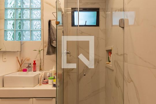 Banheiro Suíte de apartamento à venda com 3 quartos, 100m² em Tijuca, Rio de Janeiro