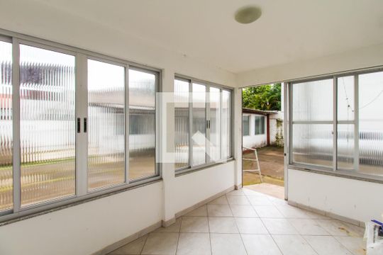Área de Serviço de casa para alugar com 5 quartos, 400m² em Nossa Senhora das Gracas, Canoas