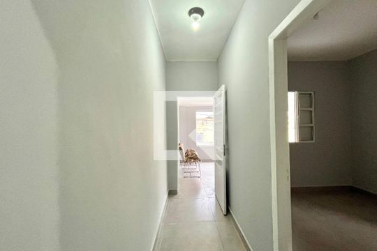 Corredor de casa à venda com 2 quartos, 100m² em Planalto Paulista, São Paulo