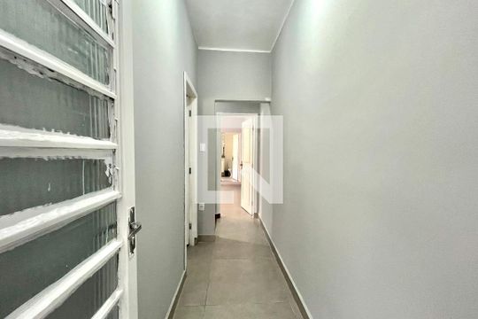 Corredor de casa à venda com 2 quartos, 100m² em Planalto Paulista, São Paulo