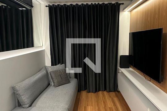 Apartamento à venda com 1 quarto, 47m² em Niterói, Canoas
