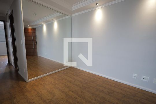 Sala de apartamento à venda com 3 quartos, 71m² em Jardim Monte Libano, Santo André