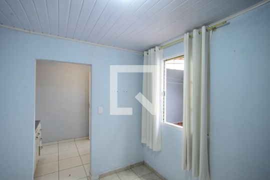 Casa à venda com 4 quartos, 180m² em Cambuci, São Paulo