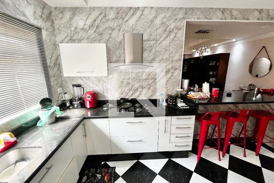 Cozinha de casa à venda com 6 quartos, 222m² em Vila Nova Cachoeirinha, São Paulo