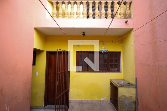 Área de Serviço de casa para alugar com 4 quartos, 140m² em Vila Prudente, São Paulo