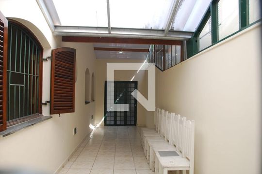 Casa para alugar com 5 quartos, 289m² em Santana, São Paulo