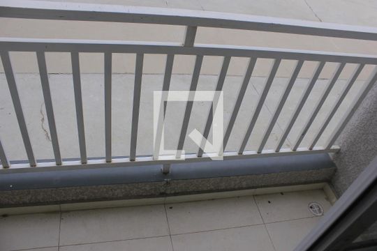 Varanda de apartamento para alugar com 2 quartos, 47m² em Jardim do Triunfo, Guarulhos