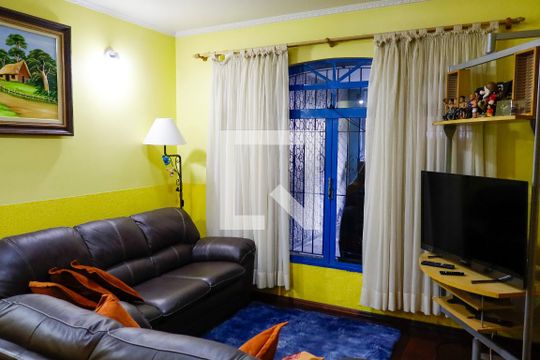 sala de casa à venda com 3 quartos, 234m² em Vila Pires, Osasco