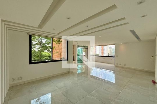 Sala  de apartamento à venda com 3 quartos, 183m² em Parque Colonial, São Paulo