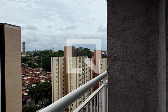 Varanda Sala/Cozinha de apartamento à venda com 1 quarto, 24m² em Vila Lageado, São Paulo
