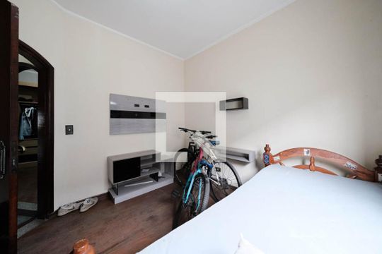 Quarto 2 de casa para alugar com 4 quartos, 250m² em Parque Boturussu, São Paulo