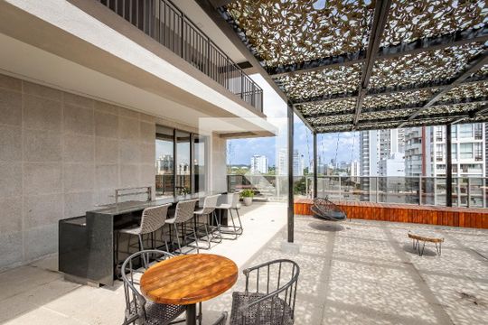 Área comum de kitnet/studio para alugar com 0 quarto, 49m² em Jardim das Acacias, São Paulo
