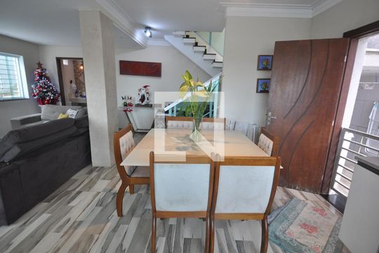 Sala de Jantar de casa à venda com 3 quartos, 420m² em Tremembé, São Paulo
