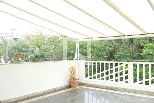 Área comum de casa à venda com 3 quartos, 750m² em Jardim Nossa Senhora do Carmo, São Paulo
